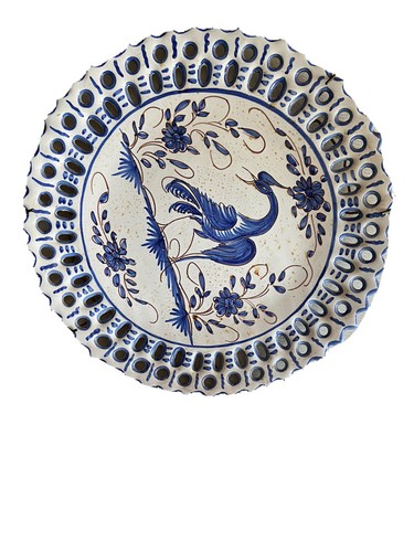 Assiette moustiers ajouree - moustiers,