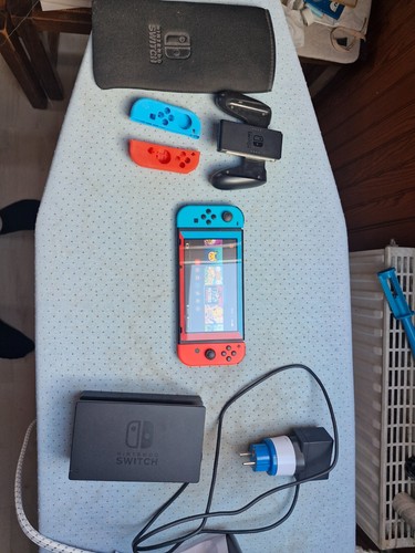 Nintendo switch console - switch, 32
