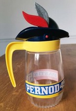 pichet à eau ''mousquetaire'' Pernod45 / Pastis 51