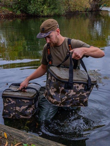 Fox sac aquos - aquos, camolite