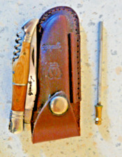 Couteaux pliant Laguiole manche bois  1 étui cuir