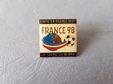 Pin's SPORT - FOOT Football - France 98 toute la France veut la coupe du Monde