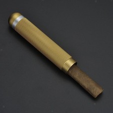 1 tube à cigares en