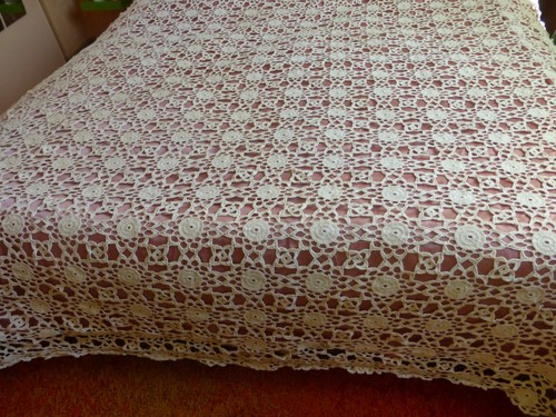 Dessus lit crochet - dessus,
