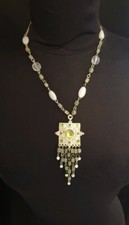 Pendentif fantaisie argenté 