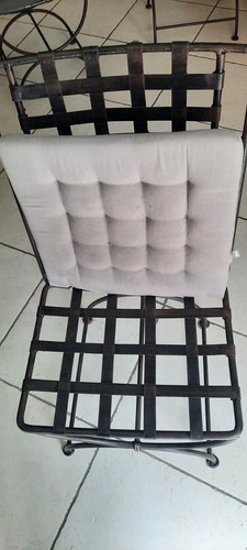 Vends ensemble table chaises