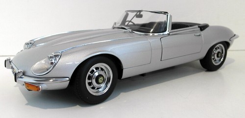 Autoart scale diecast - 1/18,