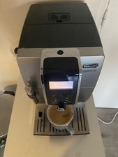 Machine à café broyeur