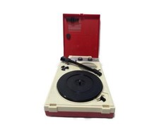 Article fonctionnel bon état lecteur portable Denon rouge GP-3-R vintage rare...