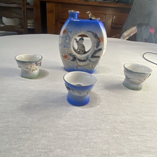 Jolie carafe siffleuses bleu - ,