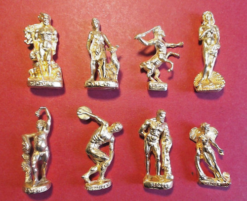 Lot 8 feves - *, mythologie
