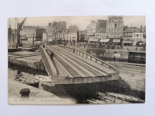 Cpa cherbourg le - -,