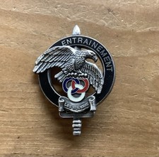 CNEC LES ROUSSES ABP INSIGNE MÉTAL ARMÉE FRANÇAISE OCCASION