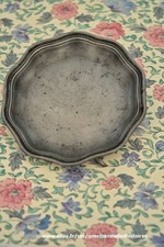 Coupelle en étain avec