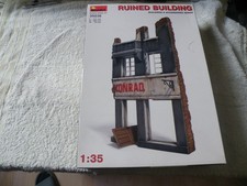 vends maquette ruined bulding 1/35 mini art ref 35356