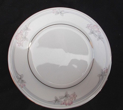 Assiette latérale noritake - assiette,