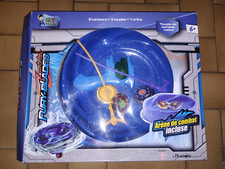 Beyblade BattleTops FuryBlades-boite ouverte-arène de combat,3toupies/lanceurs