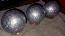RARE BOULES DE PETANQUE TRIPLETTES JB 4 XXXX , 690 GR