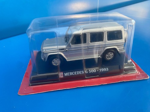 Mercedes 500 grise - grise, ixo