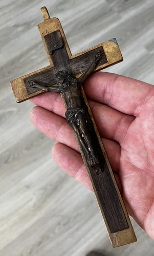 Ancienne grande croix métal - ancienne,