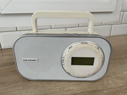 Radio portable vintage - radio,