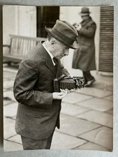 1900 Photographie Homme photographe Avec Appareil Photo Ancien À Soufflets