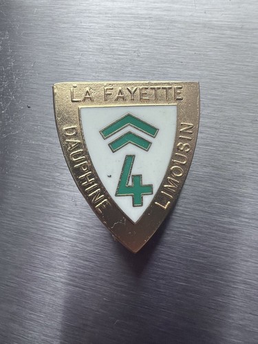 Original military insignia 4th - insignia,