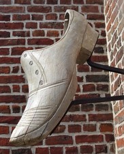 ancienne enseigne de sabotier