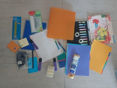Lot fourniture scolaire - lot,