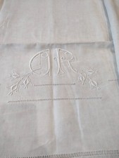 Ancien drap en fil monogramme MR jours retour 78 cm  bouquet brodé drap4 ref 919