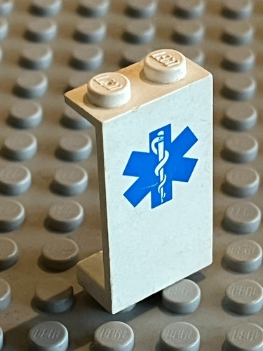 Lego white panel with emt - panel,