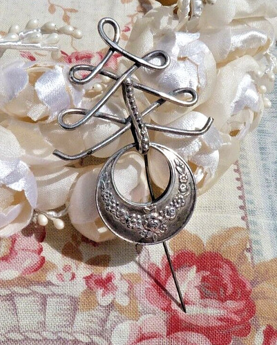 Ancien fibule argent - argent, décor