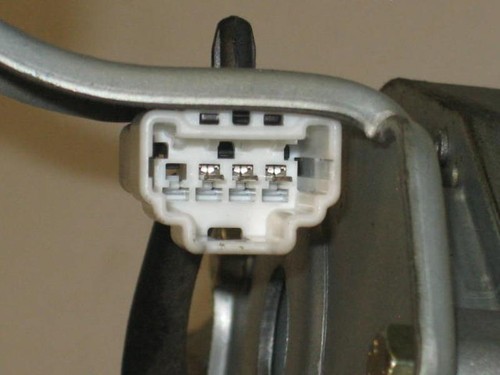 Moteur essuie glace arriere