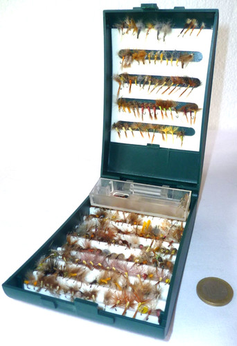 Peche boite mouches pleine - À,