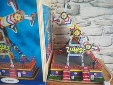 Manège Lemax Zinger lumineux - Carnival Village Noël - ref 84809 - 2008 en boîte