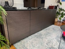 Beau buffet CALLIGARIS moderne en bois avec plateau en verre 