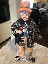 ANCIENNE POUPEE PORCELAINE CLOWN SUR SOCLE 40 cm