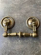 Ancienne poignée de porte en bronze