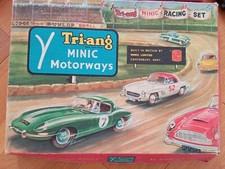 TRI-ANG MINIC   MOTORWAYS  RACING SLOT CAR  COFFRET RARE 1964 REF M1525