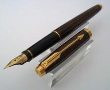 STYLO PLUME PARKER 75 EN LAQUE