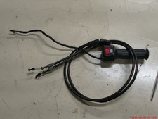 POIGNEE DE GAZ AVEC CABLES