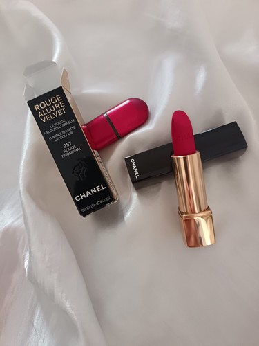 Rouge lèvres allure - lèvres, "allure