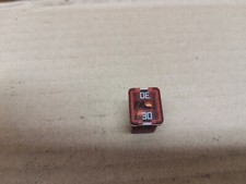 fusible   opel ford land rover rose 30 amperes