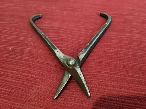 Outil ancien pince - ancien,
