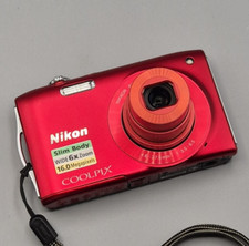 Nikon Coolpix S3200 16MP Digital Compact Camera Red 6x Zoom, Charger, SD, Great!