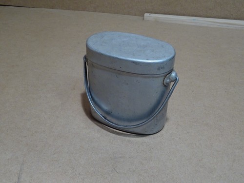 Ancienne gamelle aluminium - ancienne,