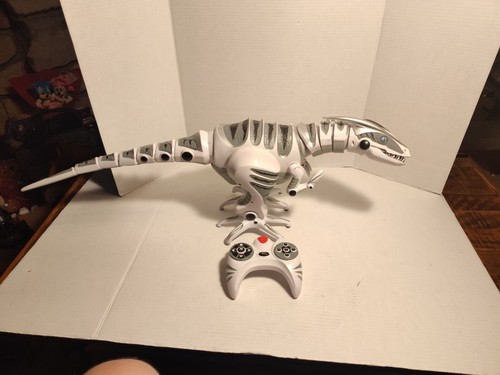 Wowwee roboraptor robot - roboraptor,