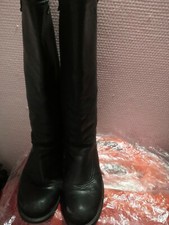 🎀 superbes Bottes tout en cuir  taille 37🎀