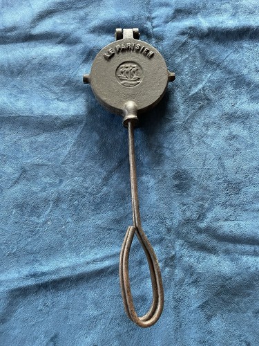 Ancien mini gaufrier fonte - , le