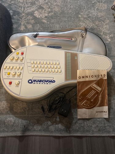 Vintage suzuki omnichord 27 - omnichord, om-27